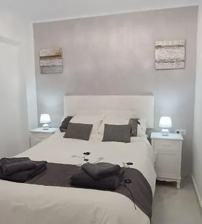 Pmt16 - Large City Apartment On The Beach Torrevieja Exterior photo